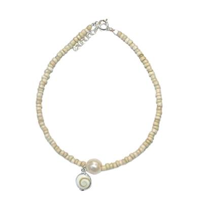Bracelet Perles Beiges Et Perle D’eau Douce Avec Œil De Sainte Lucie